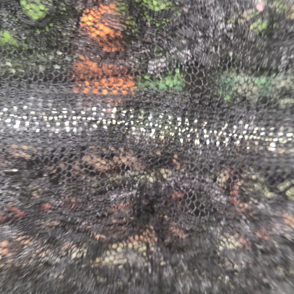 Sheer metallic trim racer back Tank - Picture 4 of 7